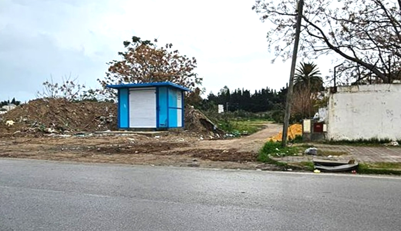 Carthage : un kiosque construit sur un site archéologique sous...