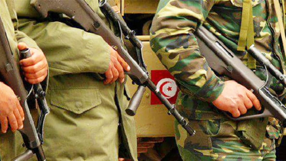 Course-poursuite dans la zone militaire : un contrebandier meurt à...