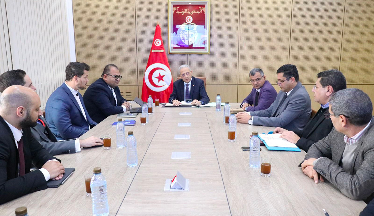 Santé : la Tunisie s’allie à Philips pour moderniser ses...