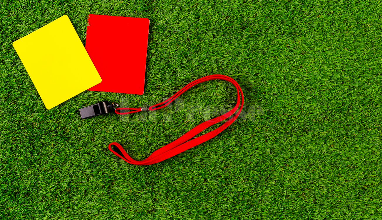 Football : l’arbitre du match Espérance – Métlaoui dévoilé