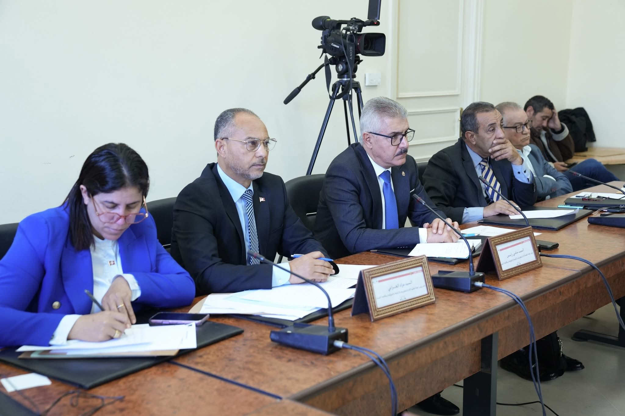 Passeport biométrique, identité numérique, bulletin n°3… pourquoi certains projets prennent...