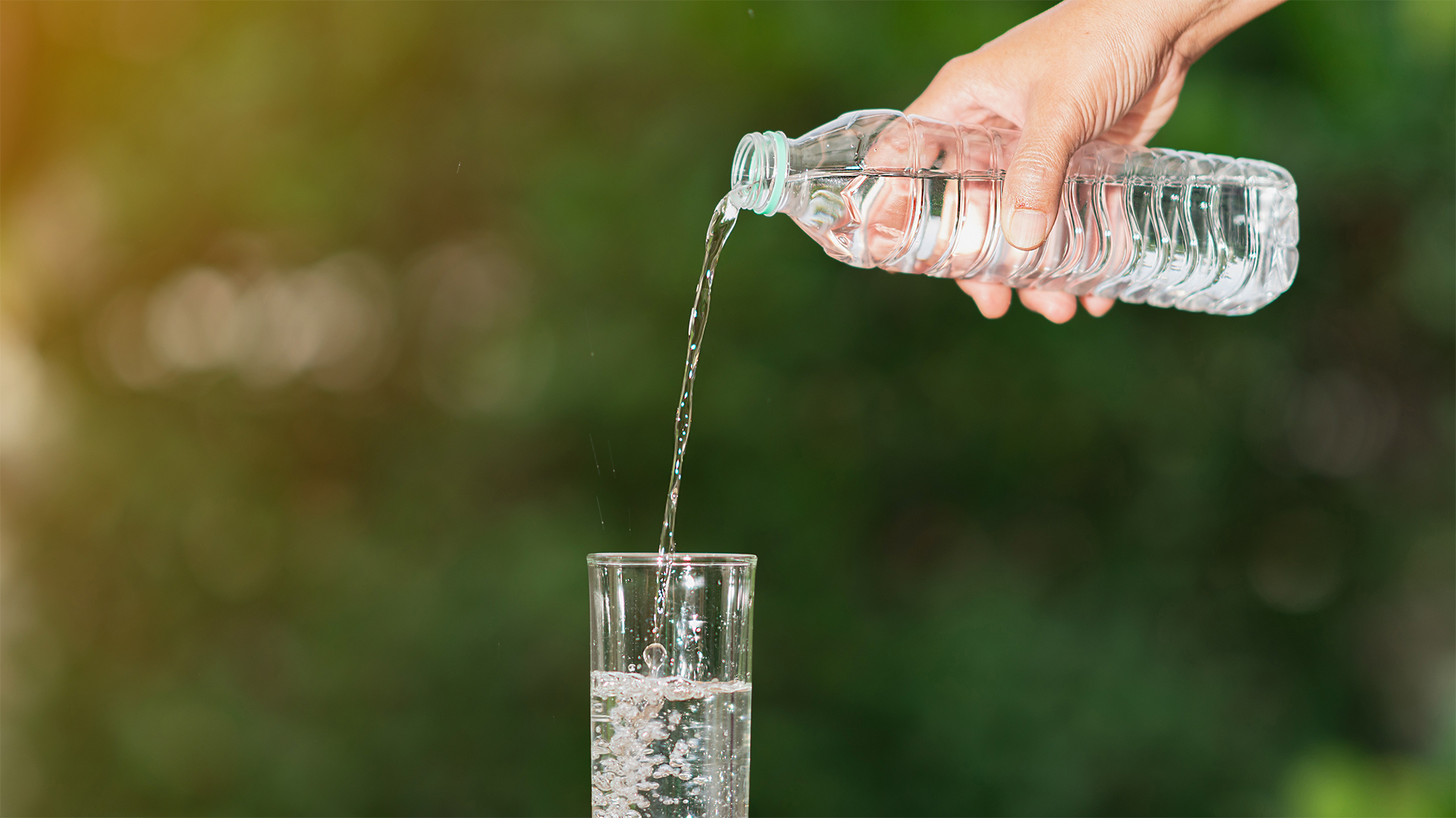 Entre la rupture de jeune et le S&rsquo;hour : boire...