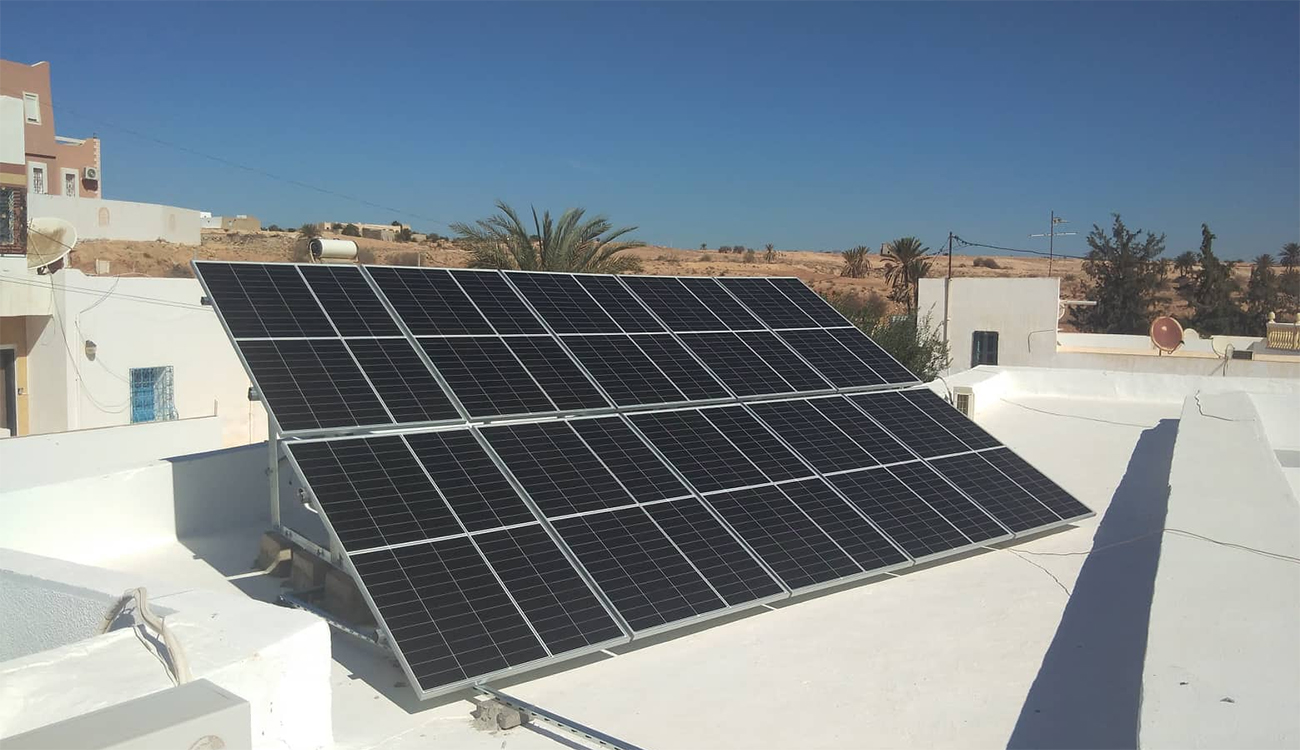 Tunisie : un nouveau projet national offre des centrales solaires...