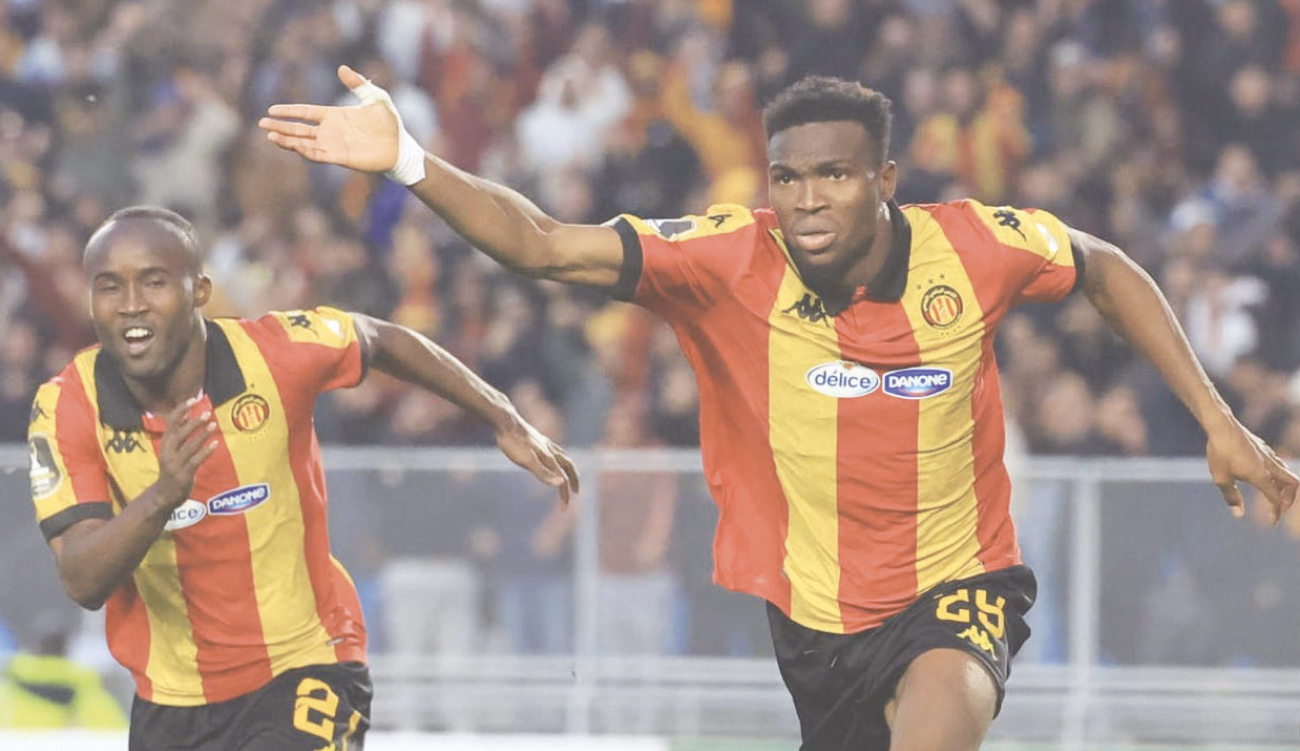 Ligue des champions — Dernière journée  EST-Petro Luanda (2-0):  ...