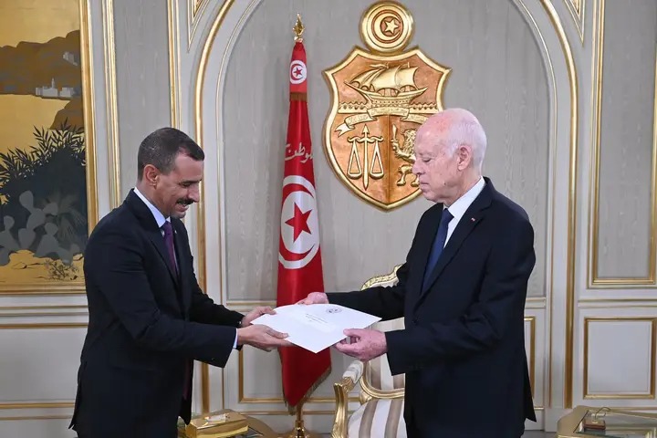 Kaïs Saïed recevant l’Émissaire du Président Mauritanien : «Être les...