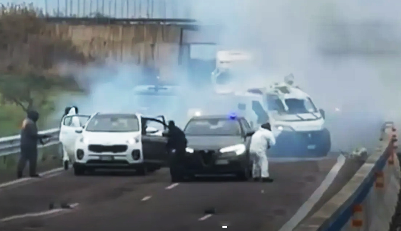 Italie : braquage “hollywoodien” d’un camion de transport d’argent dans...