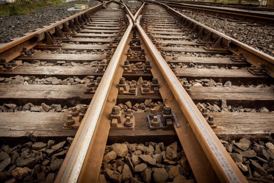 Un nouveau lien ferroviaire reliera l’aéroport de Tunis-Carthage au centre-ville