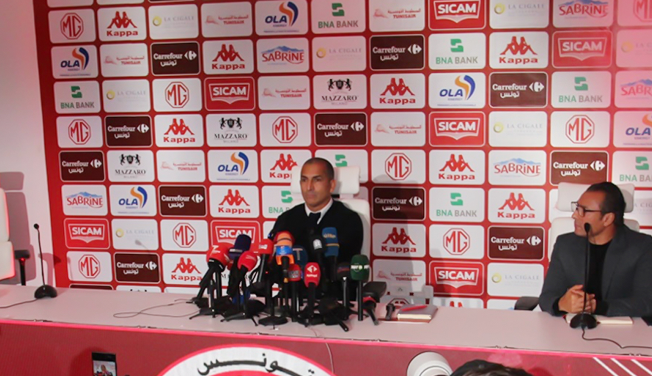 Point de presse de Sabri Lamouchi, nouveau sélectionneur national :...
