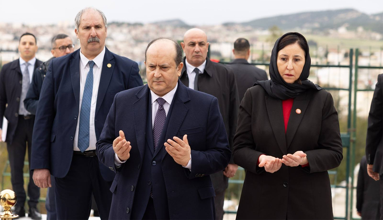 La cheffe du gouvernement préside la commémoration du 68ᵉ anniversaire...