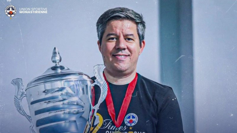 Un entraîneur de renom annonce sa conversion à l’islam en...