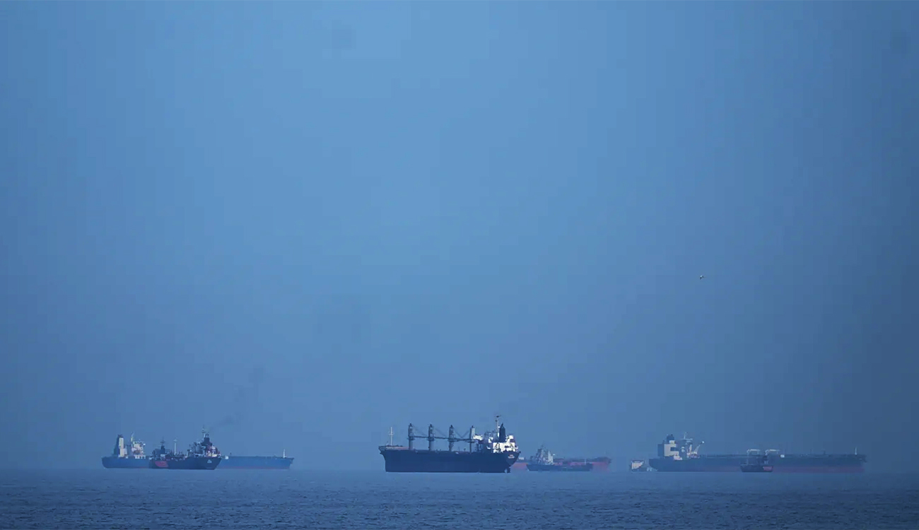 Trump annonce le déploiement de bâtiments de guerre de plusieurs...