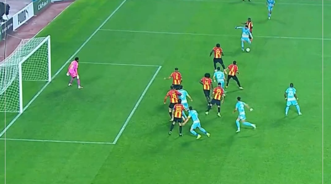 0-0 au bout de 30 minutes de jeu entre l’Espérance...