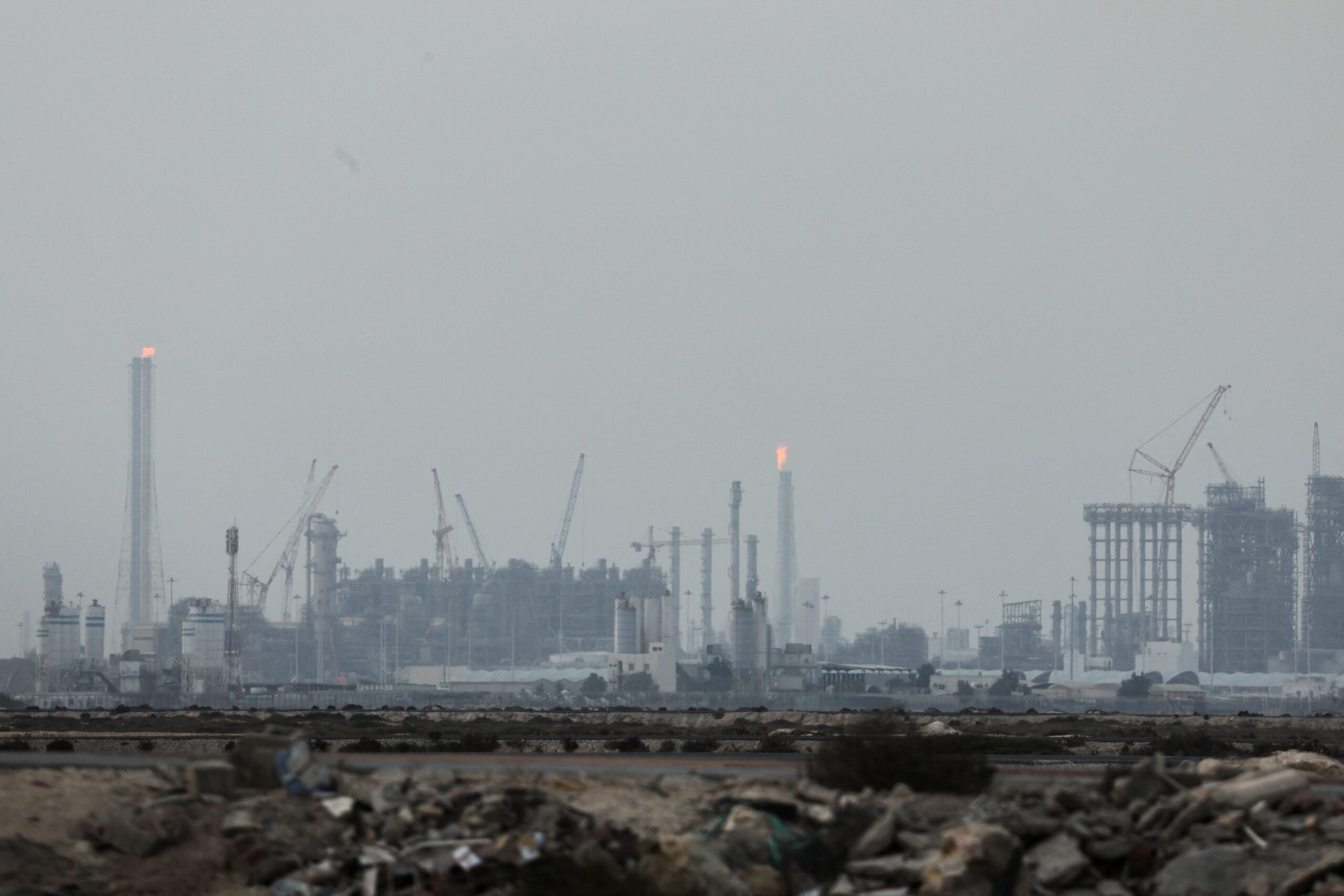 Des drones iraniens frappent des installations énergétiques au Qatar