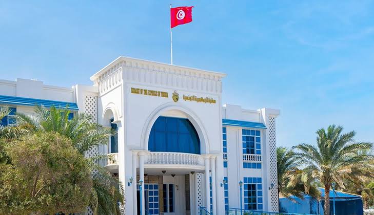 L’ambassade de Tunisie à Abou Dhabi annonce des mesures pour...