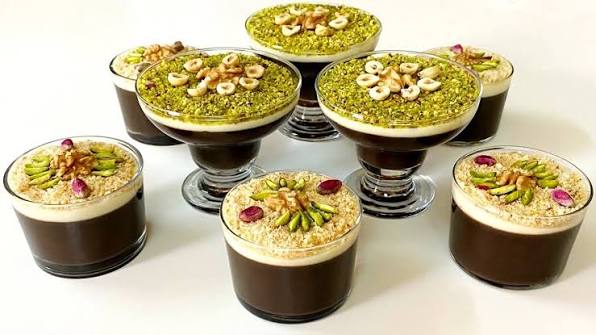 De la table de famine aux banquets festifs, zoom sur...