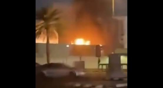 Dubaï : un incendie près du consulat américain après une...