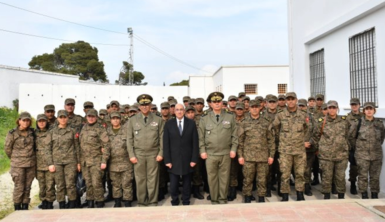 Défense : Khaled Sehili en visite à la base militaire...