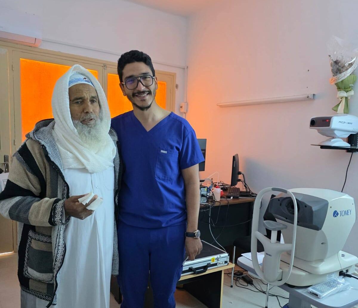 Un patient de 73 ans retrouve la vue après une...