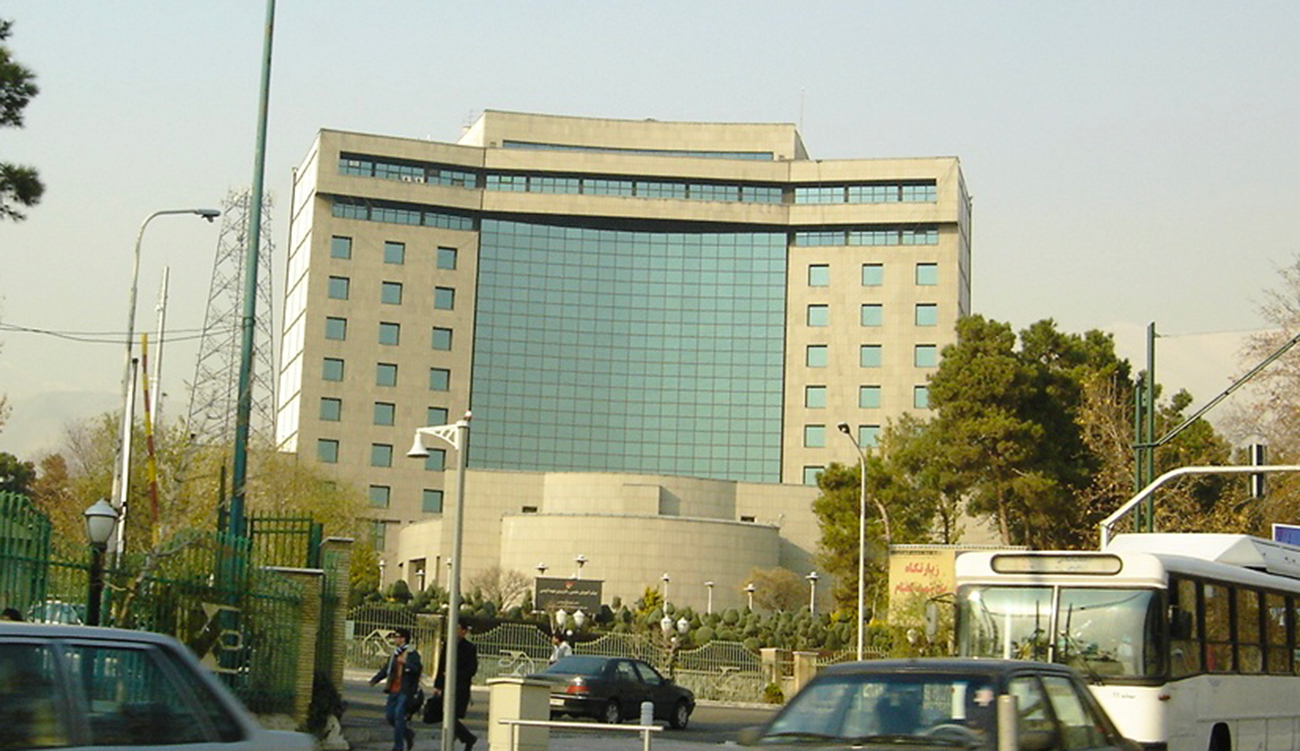 Le siège de la télévision iranienne détruit par l&rsquo;entité sioniste