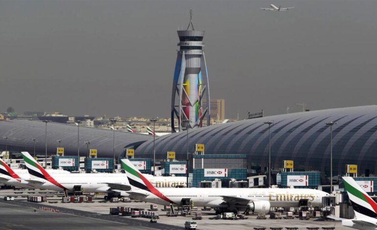 Vols partiellement rétablis aux EAU : quels aéroports et compagnies reprennent le trafic ?