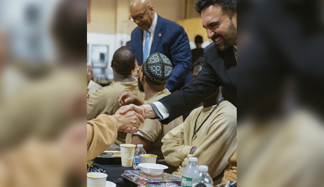 New York-Prospect Park : le maire Zohran Mamdani célèbre l’Aïd...