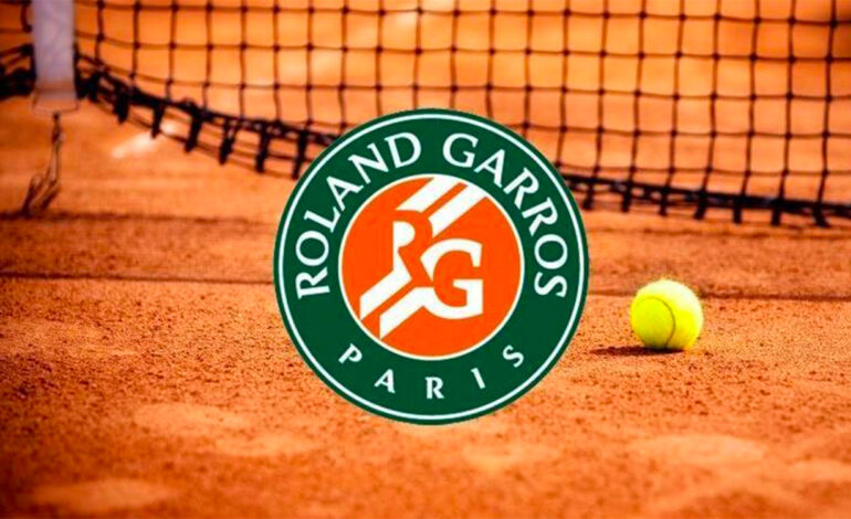 Le numéro 2 mondial Carlos Alcaraz forfait pour Roland-Garros et Rome : coup de tonnerre sur la terre battue
