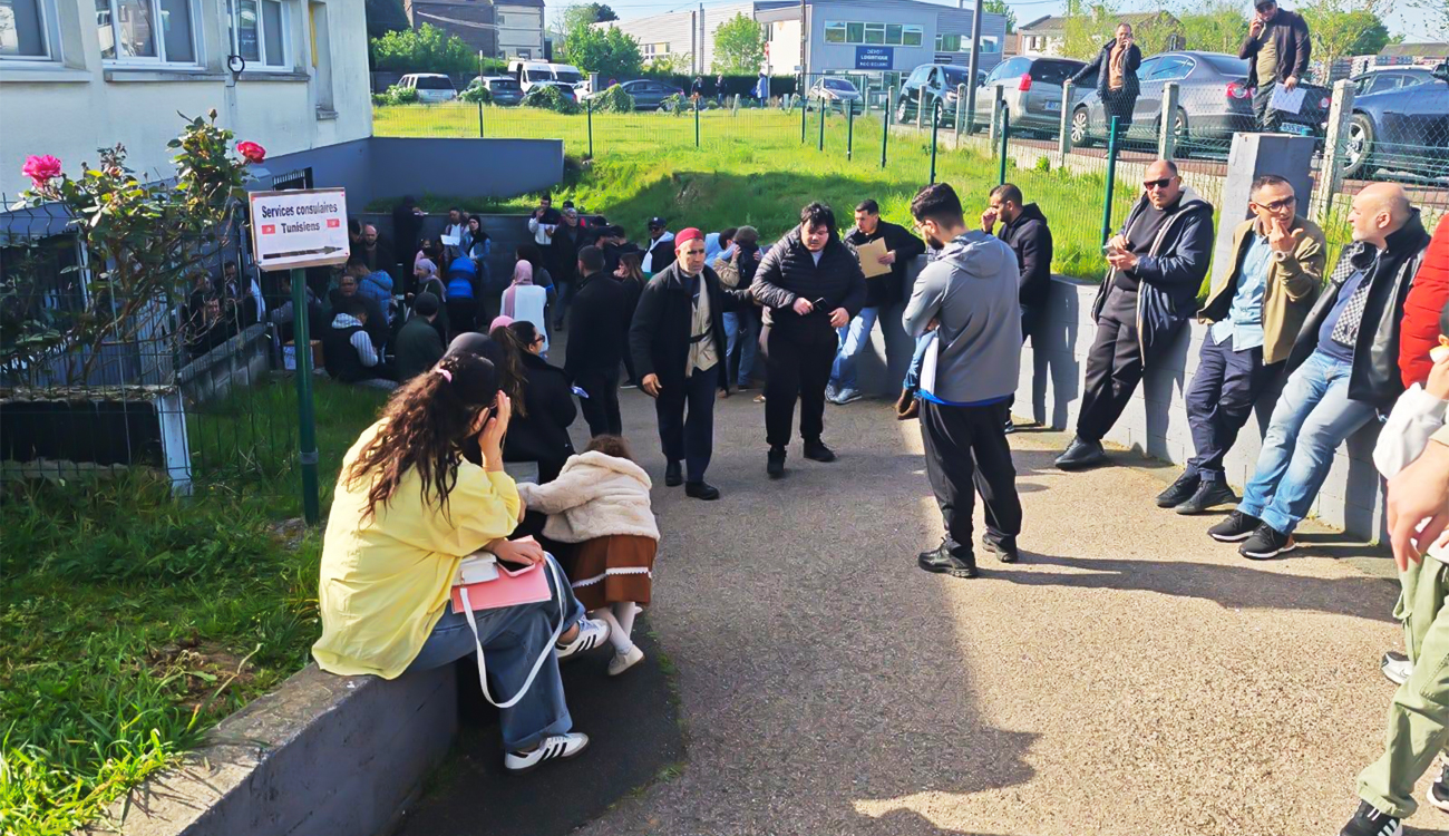 Passeports, actes, documents : la Tunisie va à la rencontre...