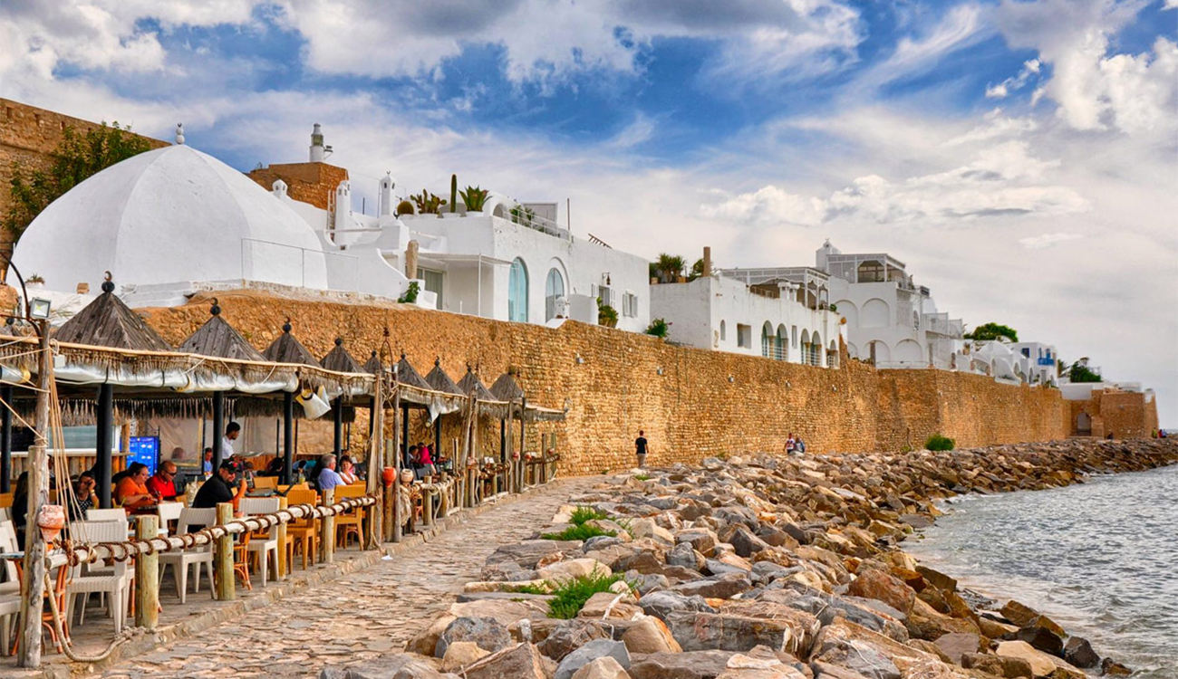 Cette ville tunisienne s’impose comme alternative à la Côte d’Azur...