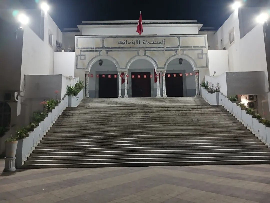 Visite surprise de Leila Jaffel au tribunal de Ben Arous...