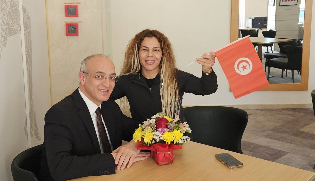 L’ambassadeur de Tunisie au Portugal apporte son soutien à Raoua...