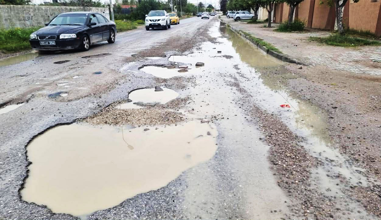 Tunisie : après chaque pluie, les routes se transforment en...