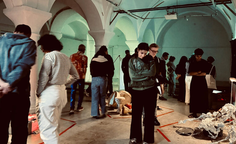 Sortie de résidence « Guerret El Anz » : Une exploration artistique entre mémoire et fragilité