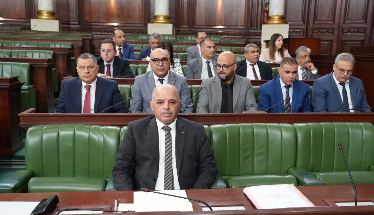 Travaux, projets et remue-ménage dans les transport aérien, maritime et...