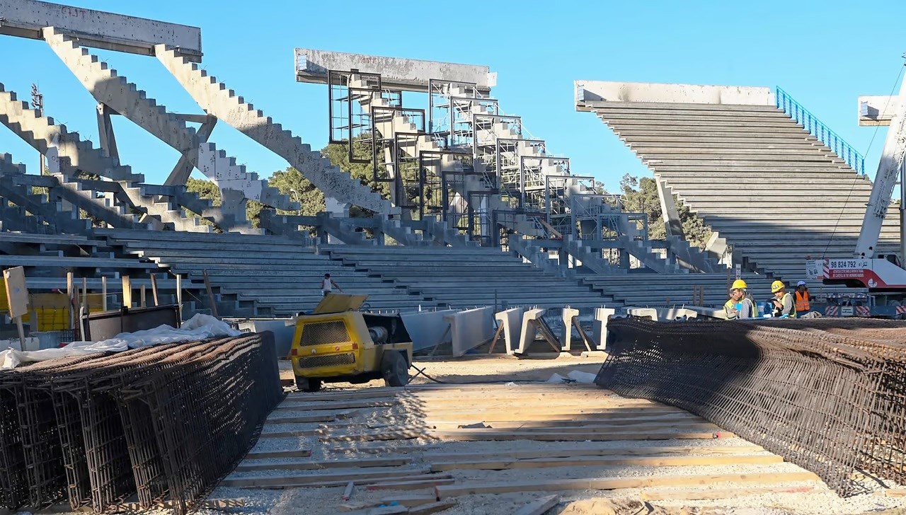 Tunisie – Chine : le chantier du stade d’El Menzah...