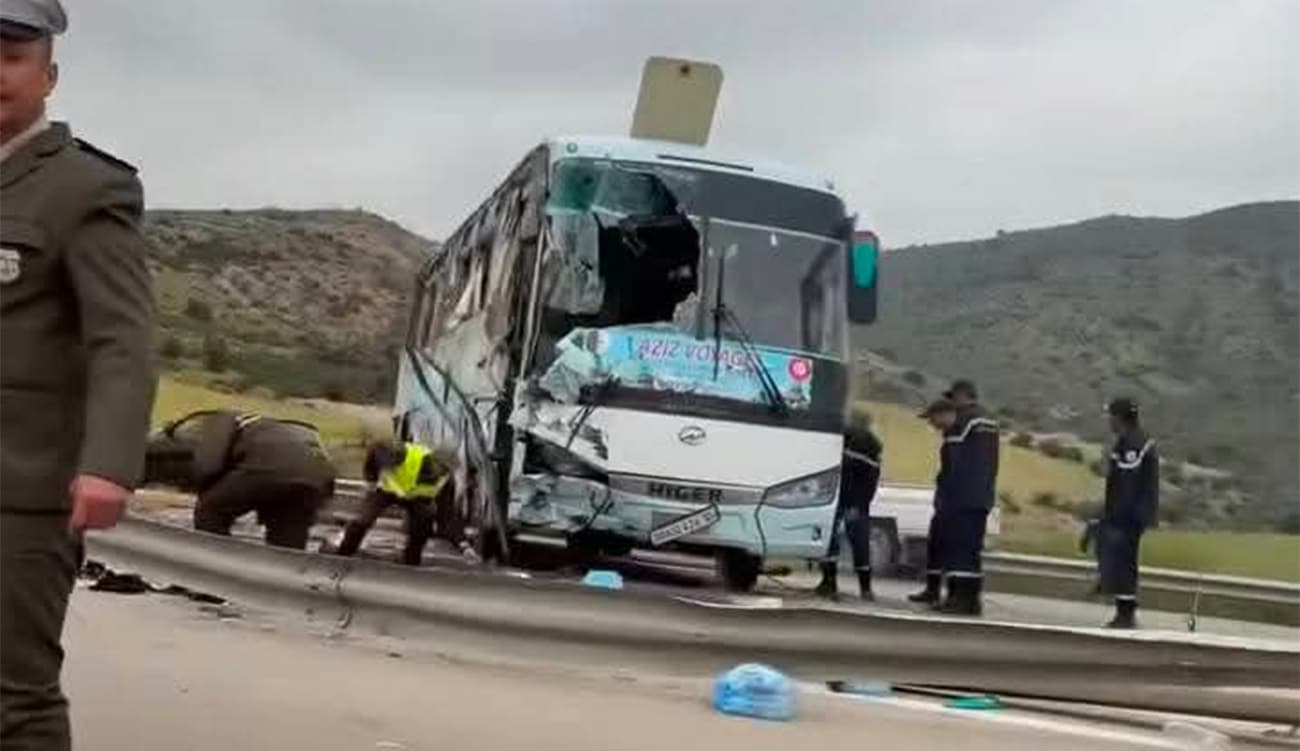Accident de bus touristique : un mort et 51 blessés...