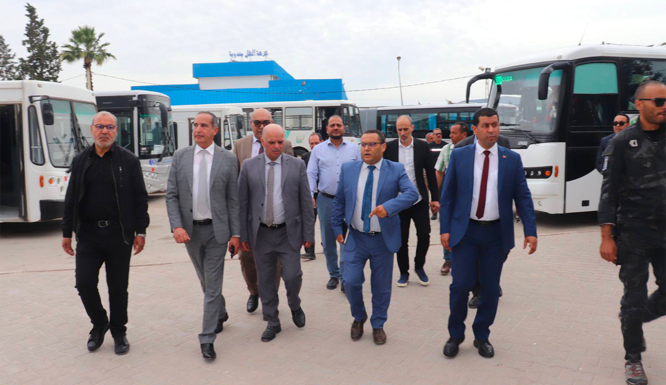Ministre des Transports : de nouveaux bus et renforcement des...