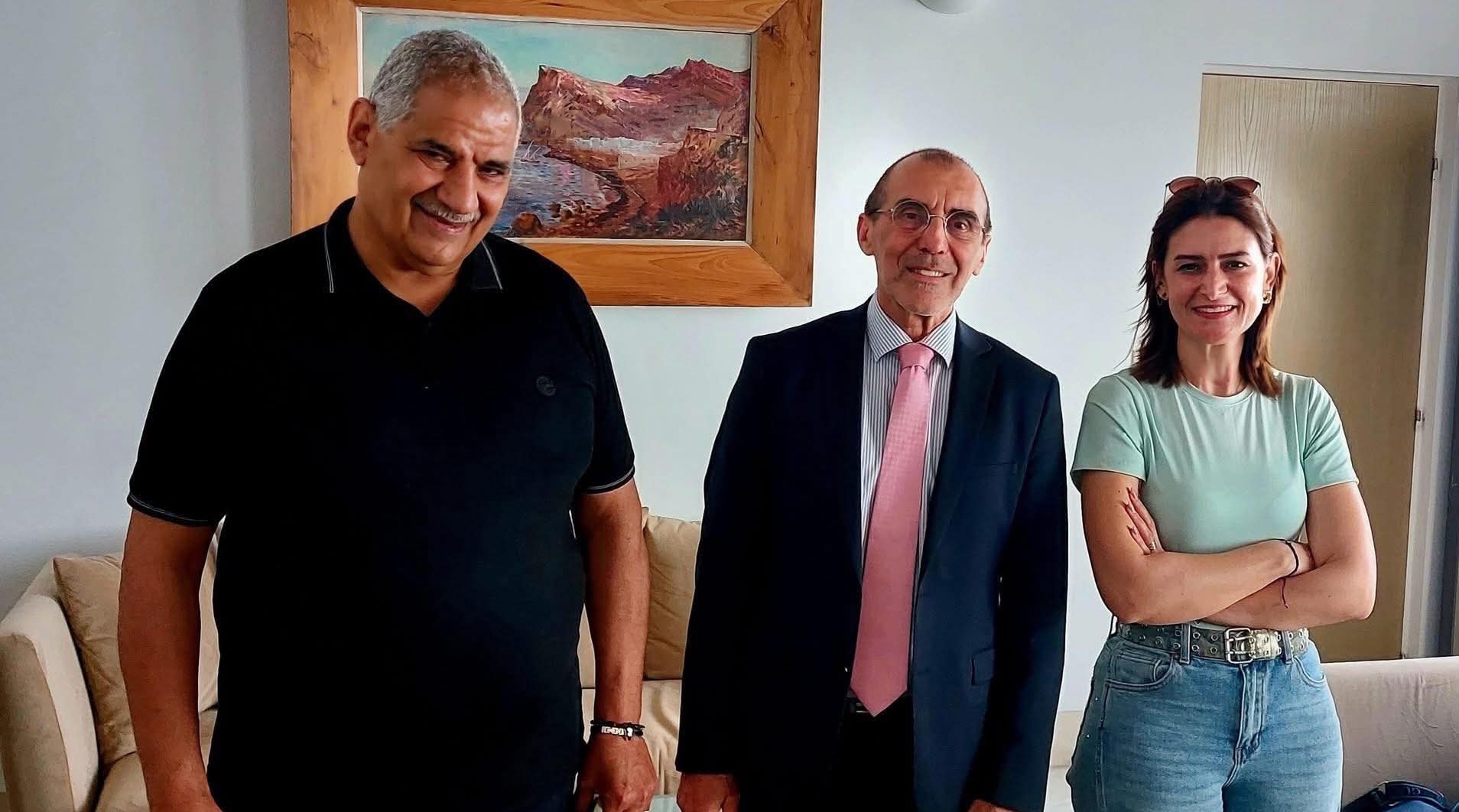 Le consul général de France enclenche une mobilisation diplomatique contre...