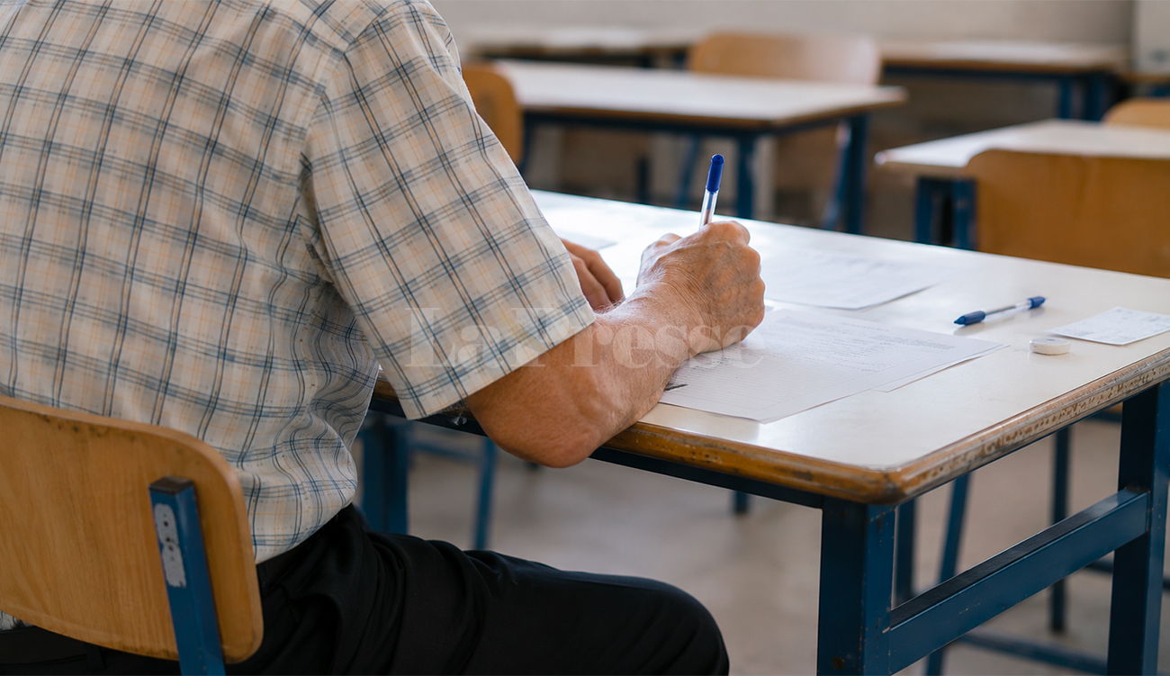Sousse : à 75 ans, un candidat repasse le baccalauréat...