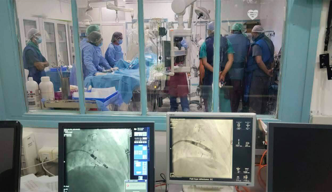 Sfax : première implantation réussie d’un stimulateur cardiaque sans fil...