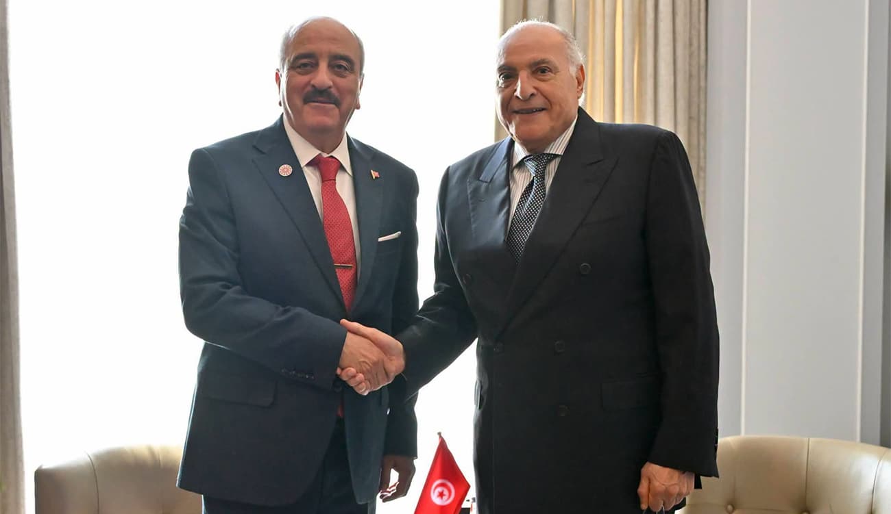 Tunisie – Algérie : diplomatie, commerce et énergie au cœur...