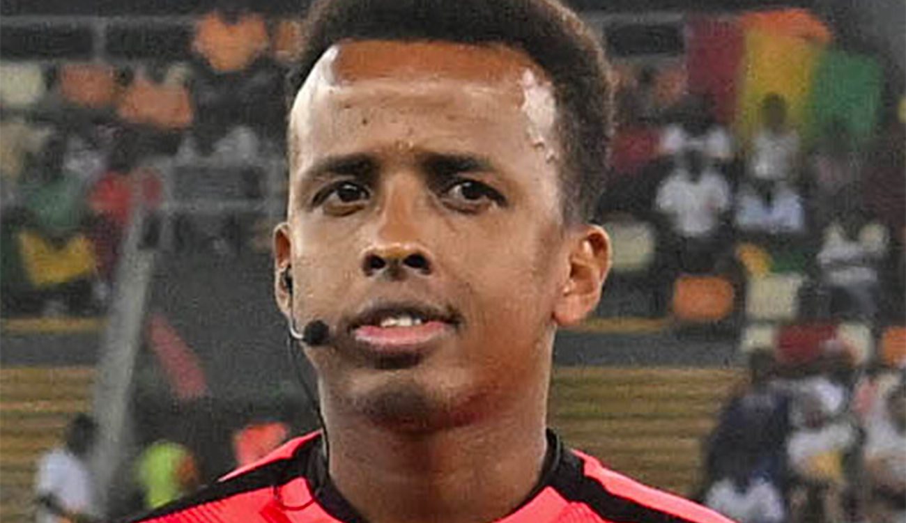 Mondial 2026 : Omar Artan, meilleur arbitre africain, refoulé par...