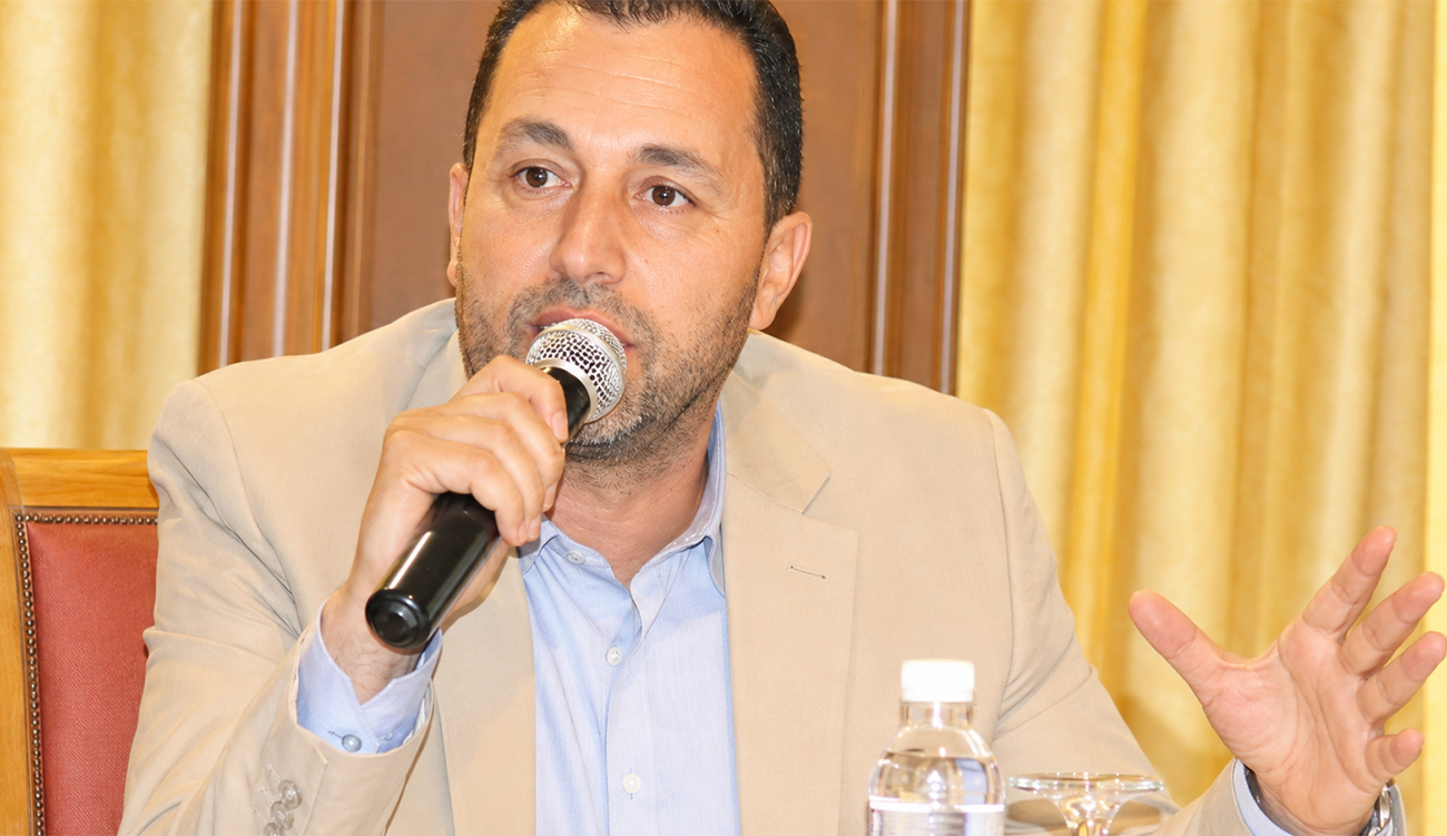 Tunis : l’écrivain Imed Jelassi remporte le Prix arabe Mustapha...
