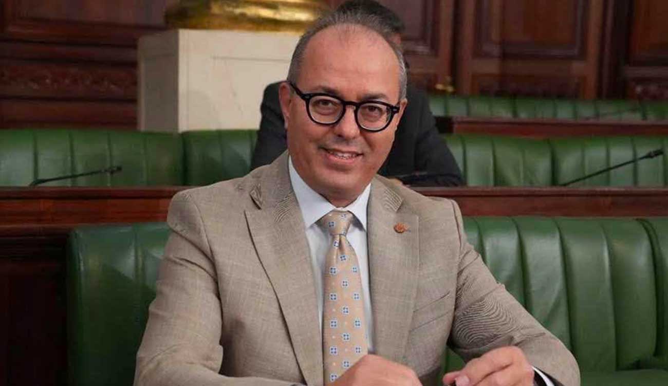Tribune – La Tunisie entre la politique des slogans et...
