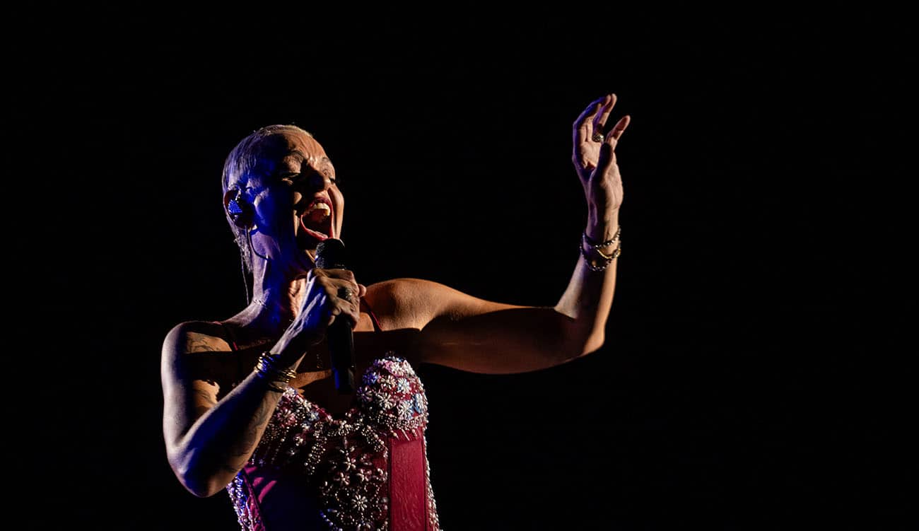 Mariza enchante Hammamet : une nuit de fado suspendue entre...