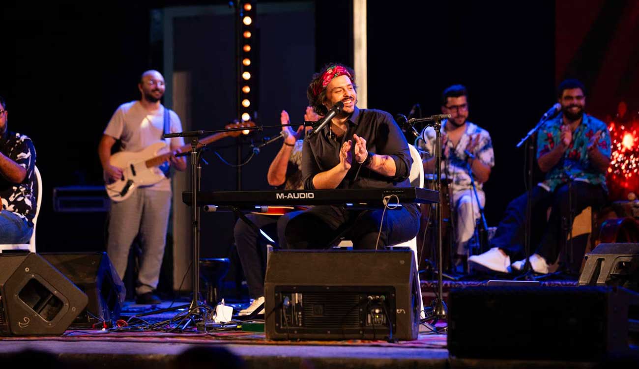 Festival International de Boukornine : Hamza Bouchnek présente le spectacle...