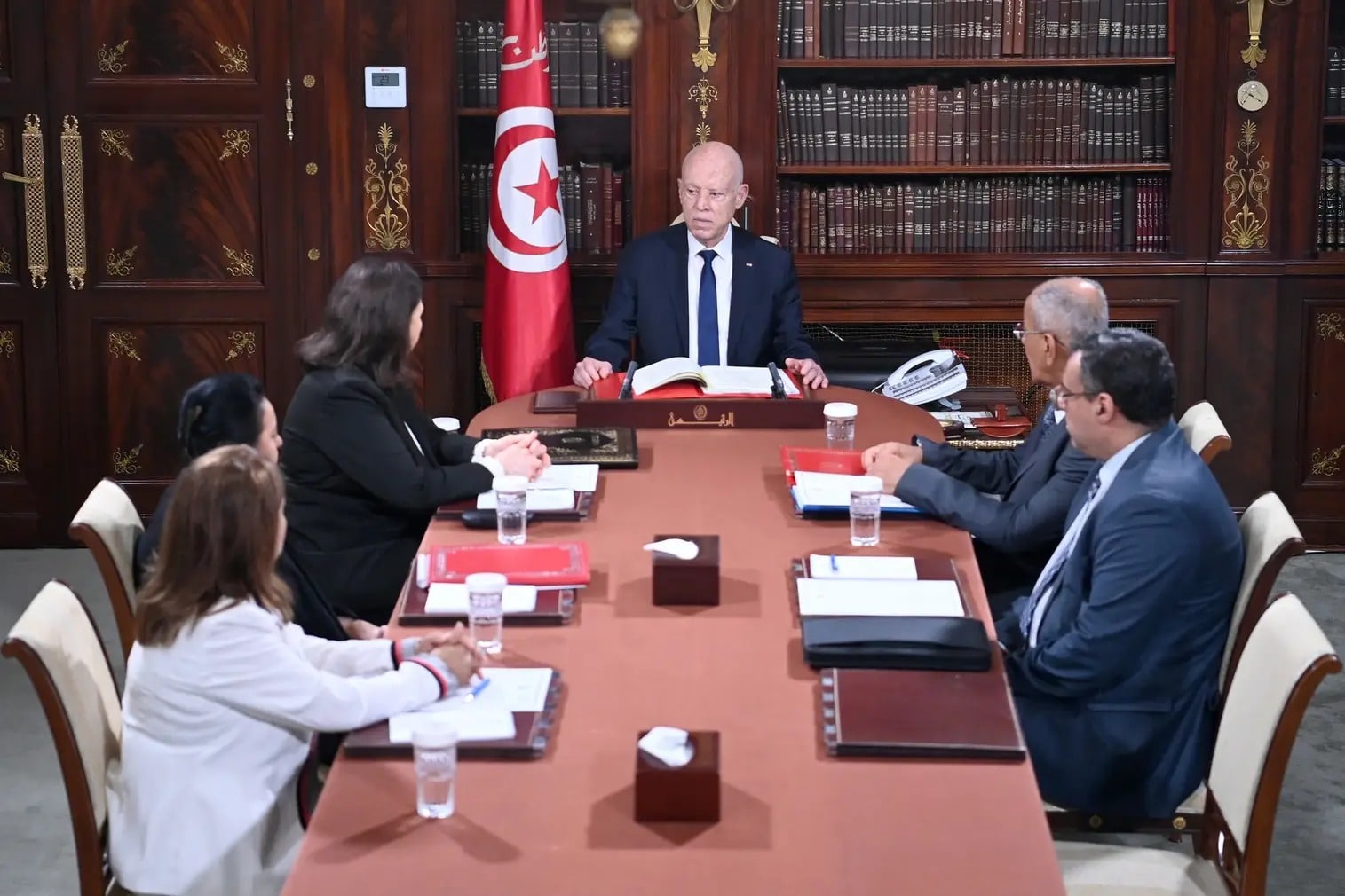 Kaïs Saïed exige des sanctions contre les pollueurs et appelle...